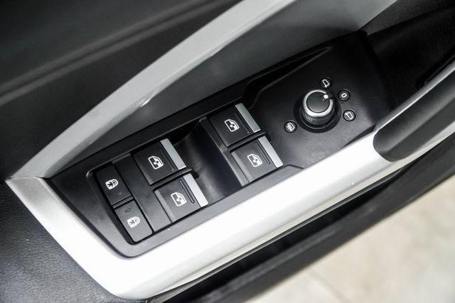 2025 Audi Q3 S line Premium 45 TFSI quattro - 22965654 - 44