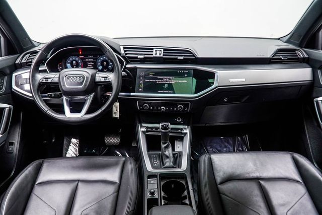2025 Audi Q3 45 TFSI S Line Premium quattro's photo