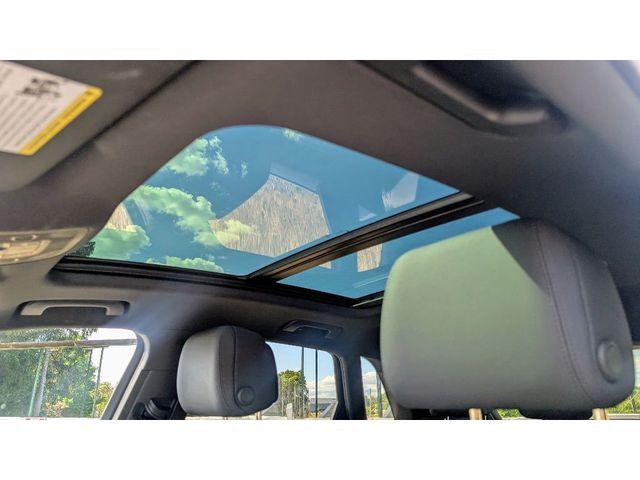 2025 Audi Q3 S line Premium 45 TFSI quattro - 22907532 - 16