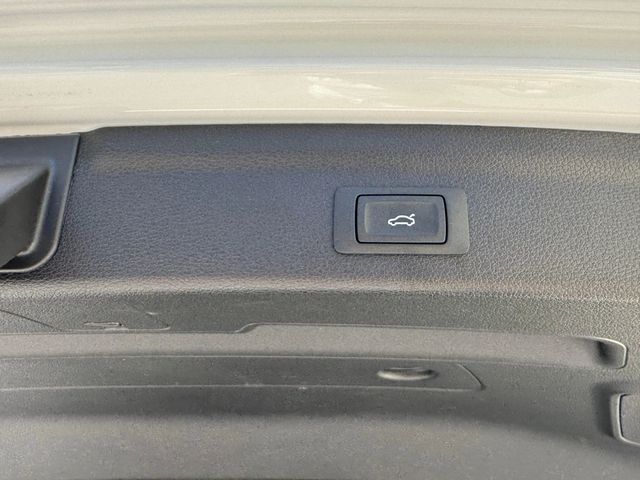 2025 Audi Q3 S line Premium 45 TFSI quattro - 22935003 - 14