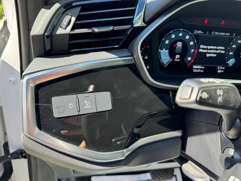 2025 Audi Q3 S line Premium 45 TFSI quattro - 22935003 - 19