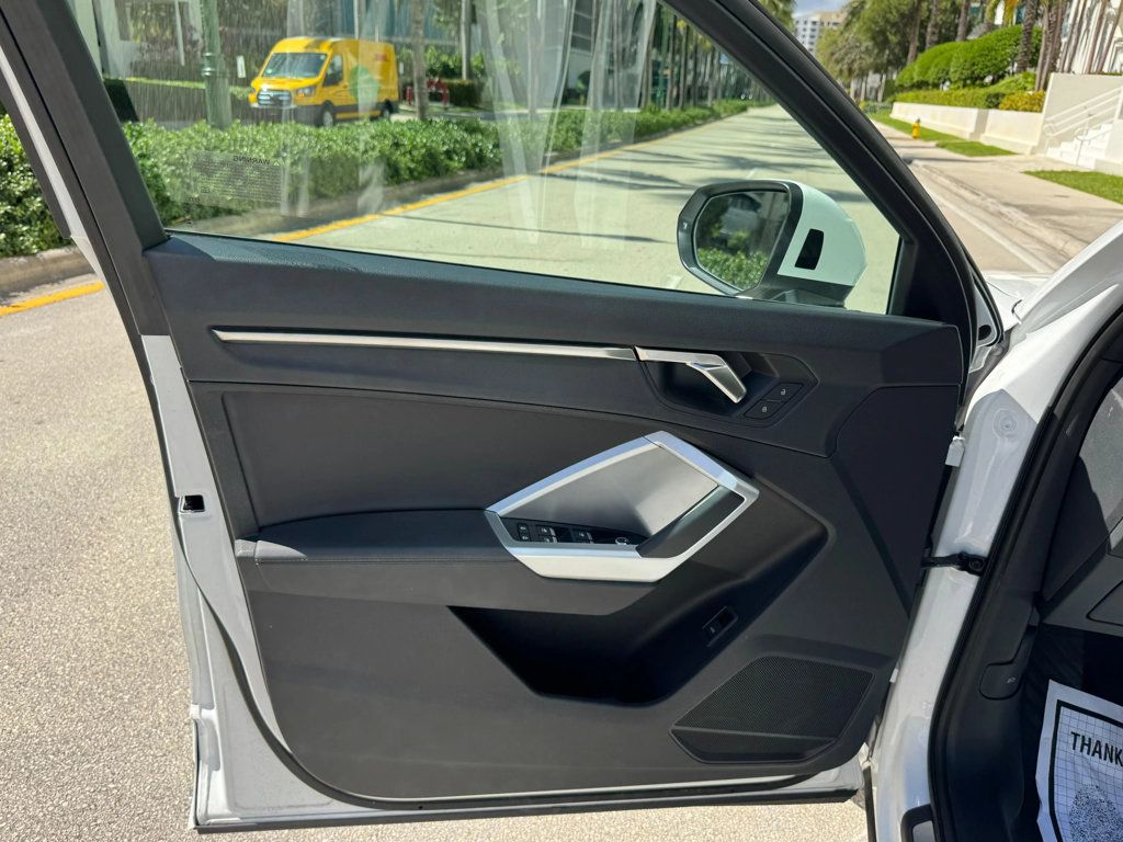 2025 Audi Q3 S line Premium 45 TFSI quattro - 22935003 - 20