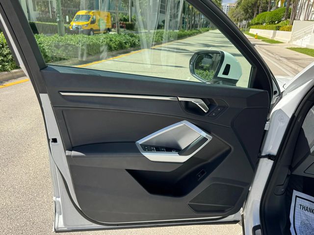 2025 Audi Q3 S line Premium 45 TFSI quattro - 22935003 - 20