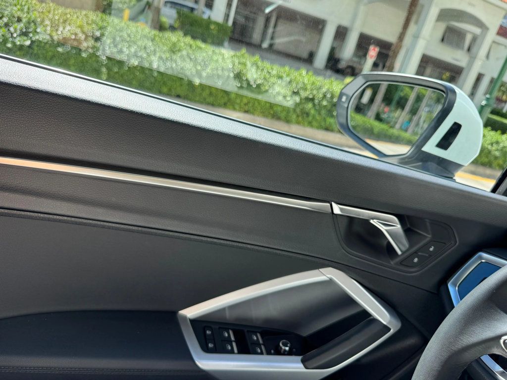 2025 Audi Q3 S line Premium 45 TFSI quattro - 22935003 - 31