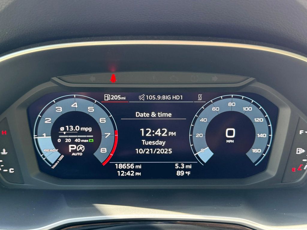 2025 Audi Q3 S line Premium 45 TFSI quattro - 22935003 - 33