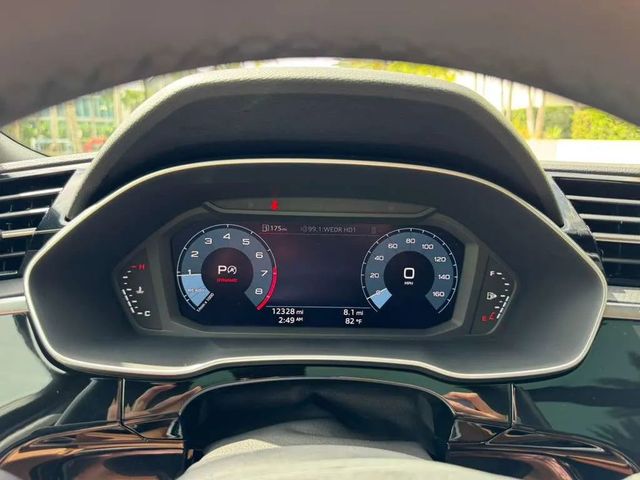 2025 Audi Q3 S line Premium 45 TFSI quattro - 22993797 - 34