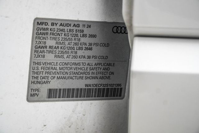 2025 Audi Q3 S line Premium 45 TFSI quattro - 23017007 - 38