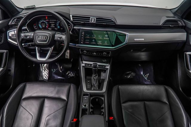 2025 Audi Q3 45 TFSI S Line Premium quattro's photo
