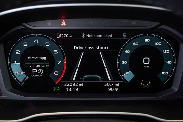 2025 Audi Q3 S line Premium 45 TFSI quattro - 23066594 - 31