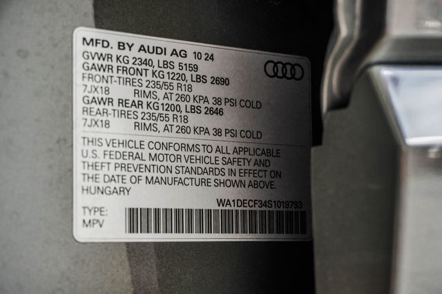 2025 Audi Q3 S line Premium 45 TFSI quattro - 23066594 - 40