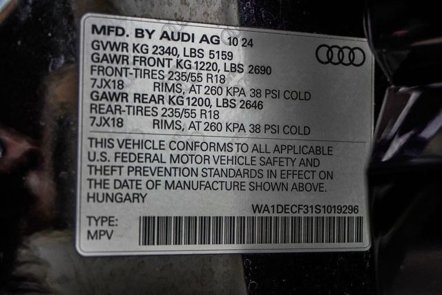 2025 Audi Q3 S line Premium 45 TFSI quattro - 23066650 - 42