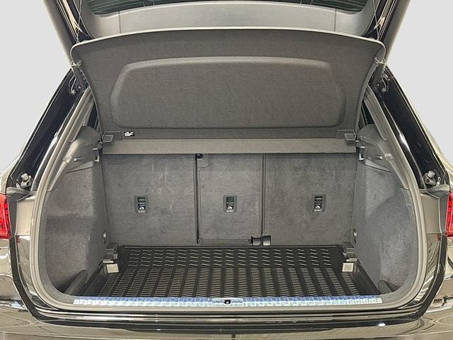 2025 Audi Q3 S line Premium 45 TFSI quattro - 23051771 - 18