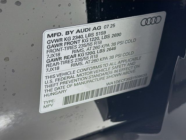 2025 Audi Q3 S line Premium 45 TFSI quattro - 22983321 - 32