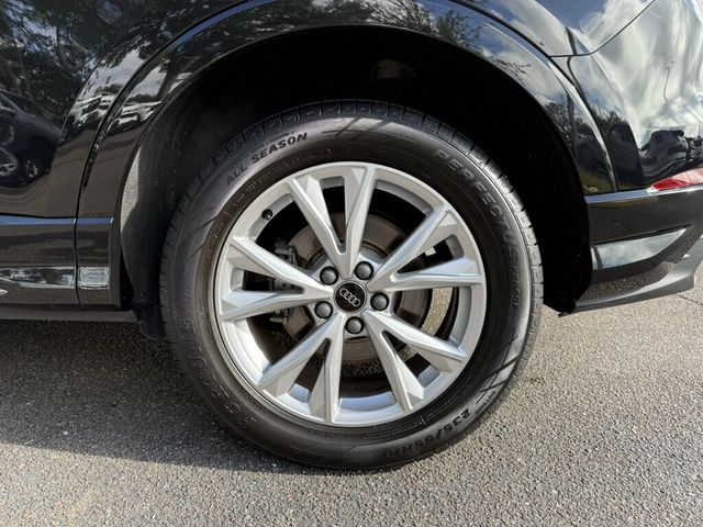 2025 Audi Q3 S line Premium 45 TFSI quattro - 23070821 - 9