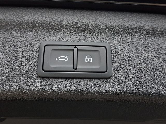 2025 Audi Q3 S line Premium Plus 45 TFSI quattro - 22947924 - 29