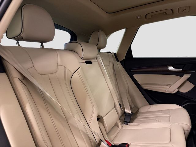 2025 Audi Q5 45 S line Premium Plus - 22993694 - 14
