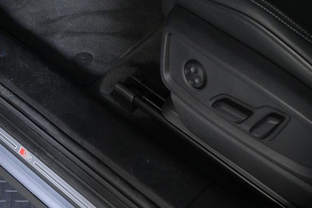 2025 Audi Q5 45 S line Premium Plus - 23004132 - 19