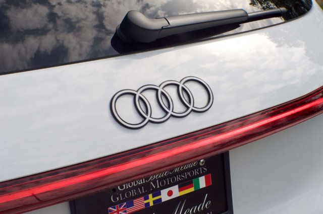 2025 Audi Q5 MSRP$64465/PrestigePkg/PanoramicSunroof/Heated&CooledSeats - 23000900 - 12