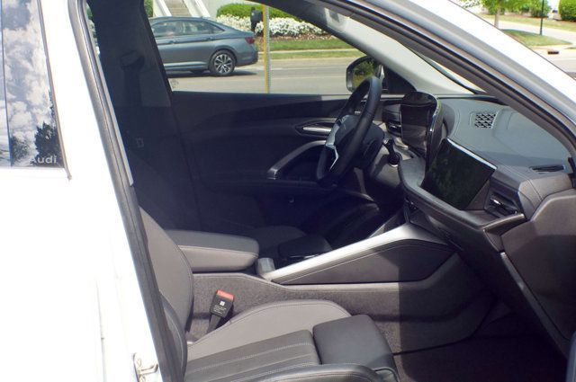 2025 Audi Q5 MSRP$64465/PrestigePkg/PanoramicSunroof/Heated&CooledSeats - 23000900 - 41