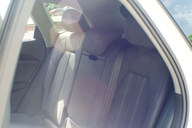 2025 Audi Q5 MSRP$64465/PrestigePkg/PanoramicSunroof/Heated&CooledSeats - 23000900 - 46