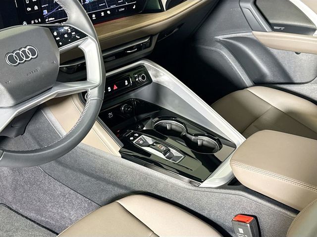 2025 Audi Q5 Premium 2.0 TFSI quattro - 23048871 - 18