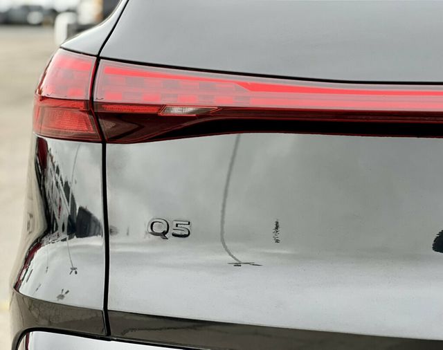 2025 Audi Q5 Premium 2.0 TFSI quattro - 23074843 - 10