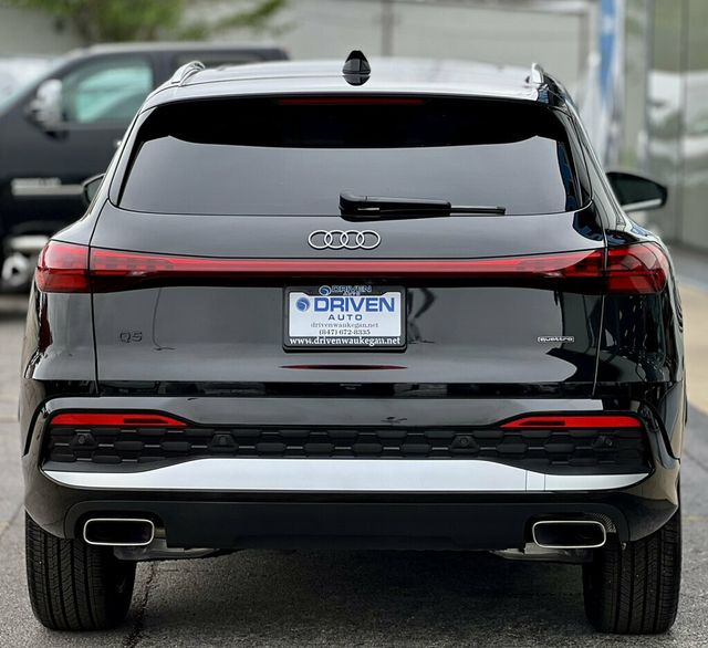 2025 Audi Q5 Premium 2.0 TFSI quattro - 23074843 - 32