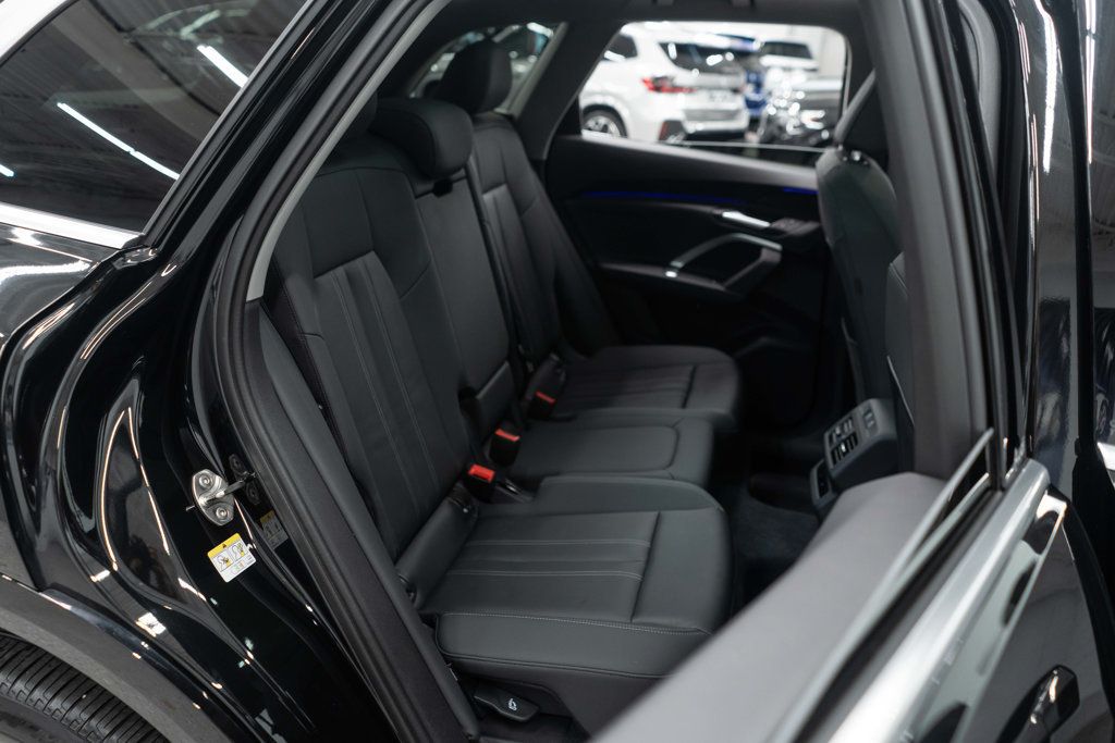 Audi Q5 photo 13