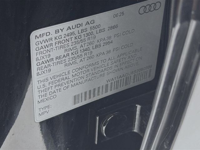 2025 Audi Q5 Premium 2.0 TFSI quattro - 22986380 - 32