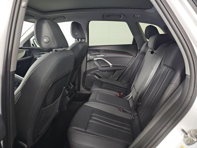 2025 Audi Q5 Premium 2.0 TFSI quattro - 23062143 - 9