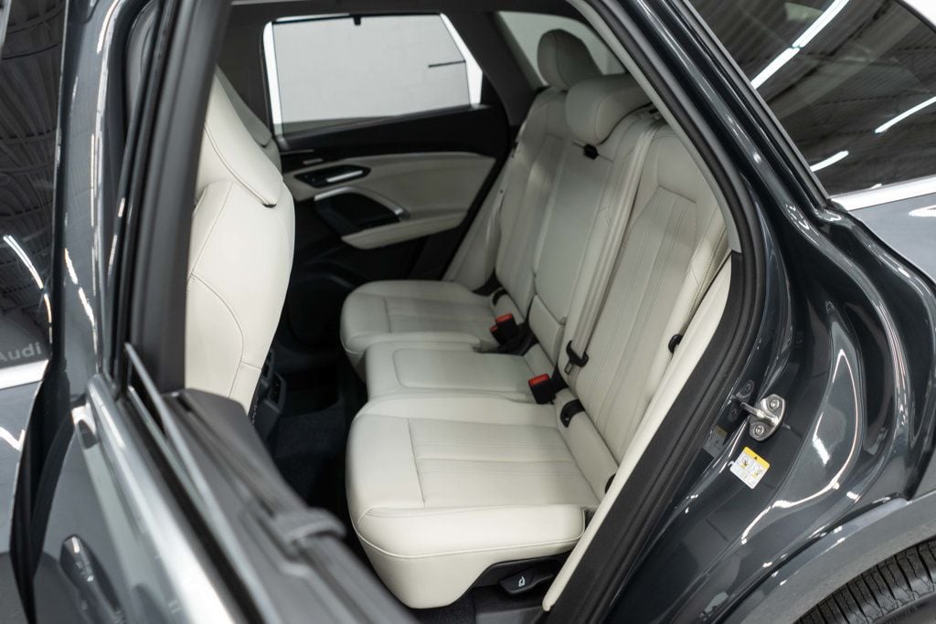 Audi Q5 photo 15