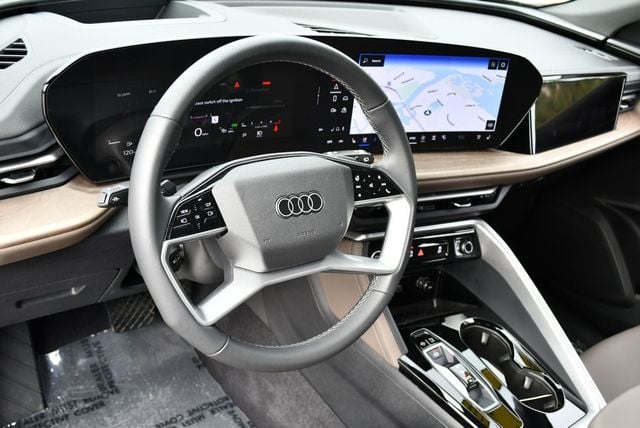 2025 Audi Q5 Prestige 2.0 TFSI quattro W/20" Wheel Package - 23072356 - 40