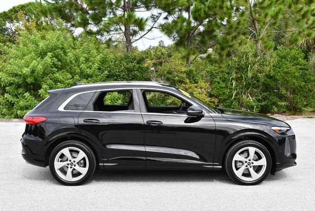 2025 Audi Q5 Prestige 2.0 TFSI quattro W/20" Wheel Package - 23072356 - 6
