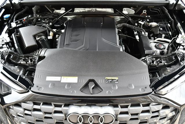 2025 Audi Q5 Prestige 2.0 TFSI quattro W/20" Wheel Package - 23072356 - 70