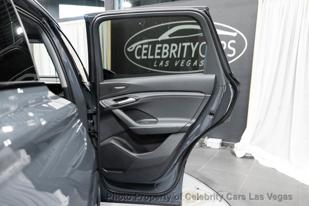2025 Audi Q6 e-tron Premium Plus, Clean carfax, 321 miles of range - 22996440 - 40