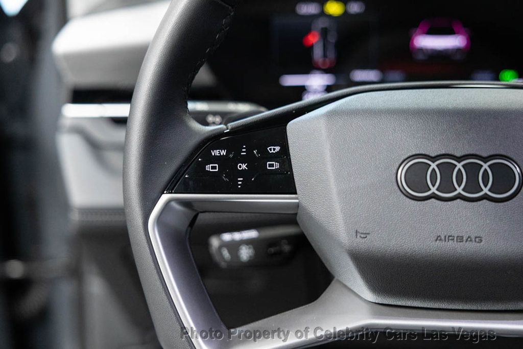 2025 Audi Q6 e-tron Premium Plus, Clean carfax, 321 miles of range - 22996440 - 44