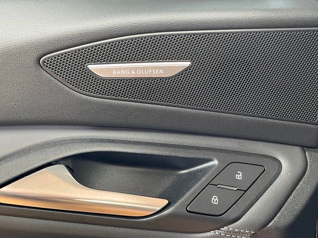 2025 AUDI Q6 - Image 15