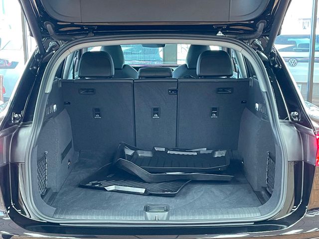 2025 AUDI Q6 - Image 18