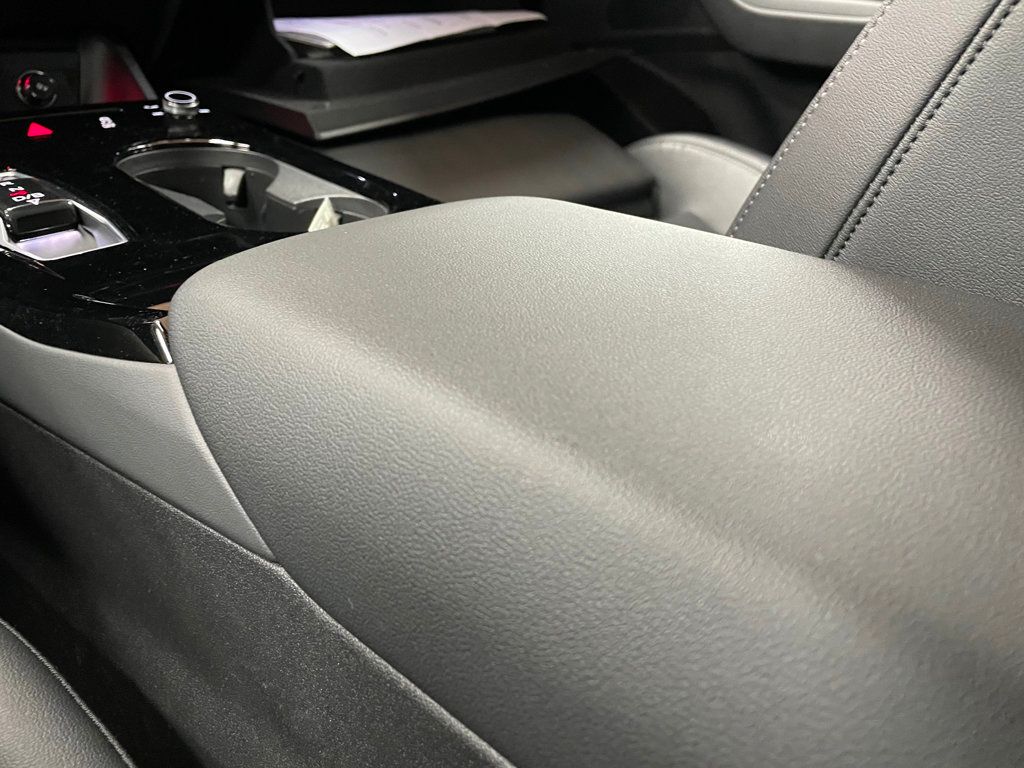 2025 Audi Q6 e-tron Premium Plus quattro - 22993421 - 38