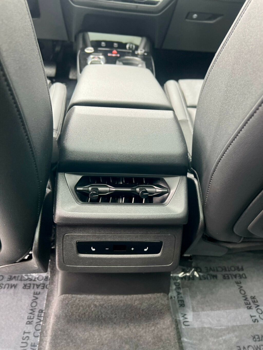 2025 Audi Q6 e-tron Premium Plus quattro - 23001131 - 19