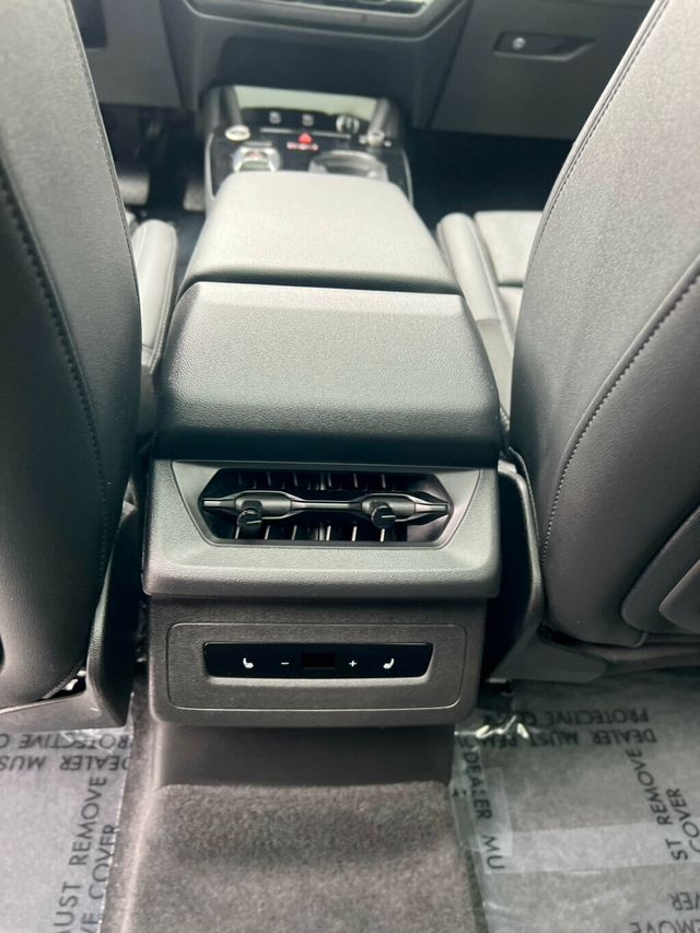 2025 Audi Q6 e-tron Premium Plus quattro - 23001131 - 19