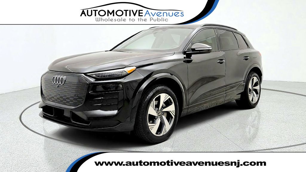 2025 Audi Q6 e-tron Premium Plus quattro - 23090442 | Video 1