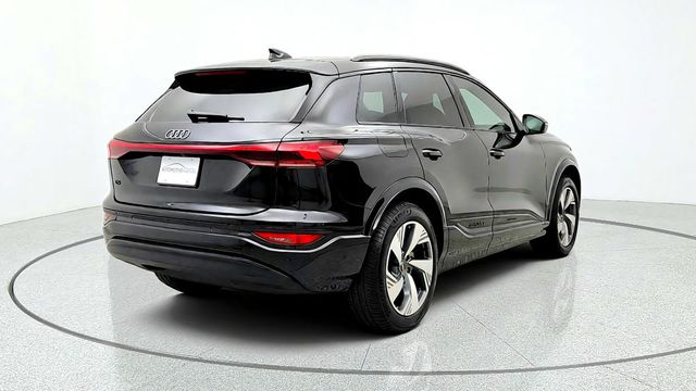 2025 Audi Q6 e-tron Premium Plus quattro - 23090442 - 4