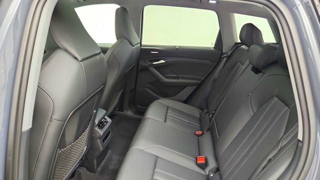 2025 Audi Q6 e-tron Premium Plus quattro w/ Warm Weather & 20'' Wheel Packages - 23013570 - 20