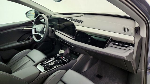 2025 Audi Q6 e-tron Premium Plus quattro w/ Warm Weather & 20'' Wheel Packages - 23013570 - 24