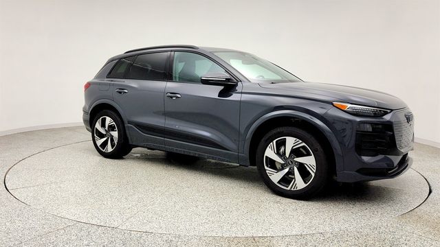 2025 Audi Q6 e-tron Premium Plus quattro w/ Warm Weather & 20'' Wheel Packages - 23013570 - 2