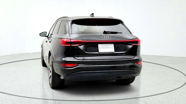 2025 Audi Q6 e-tron Premium Plus quattro w/ Warm Weather Pkg & 20'' Wheels - 23090442 - 5