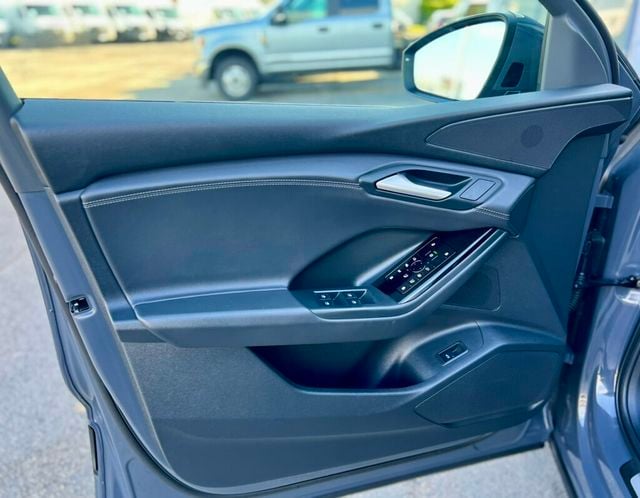 2025 Audi Q6 e-tron Premium quattro - 23053952 - 12