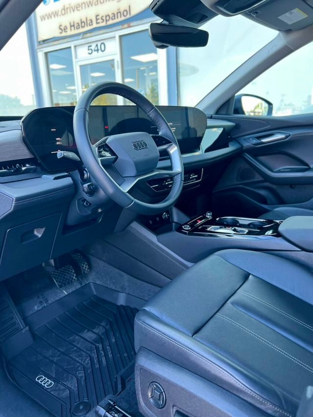 2025 Audi Q6 e-tron Premium quattro - 23053952 - 14