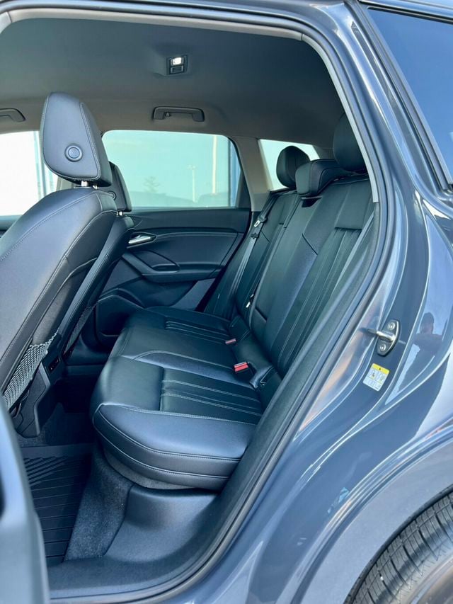 2025 Audi Q6 e-tron Premium quattro - 23053952 - 17